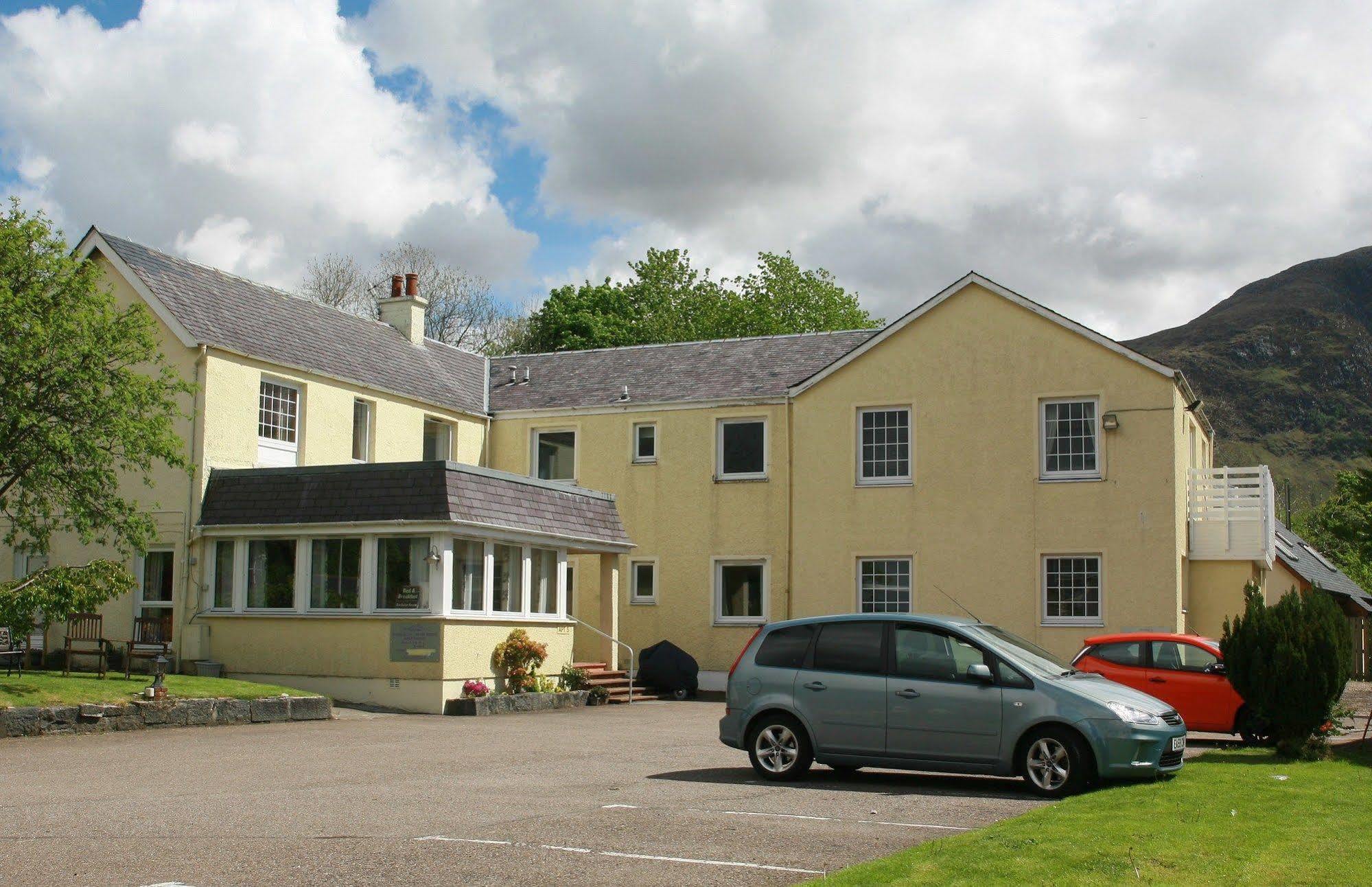 Glenlochy Nevis Bridge Apartments Fort William Eksteriør bilde