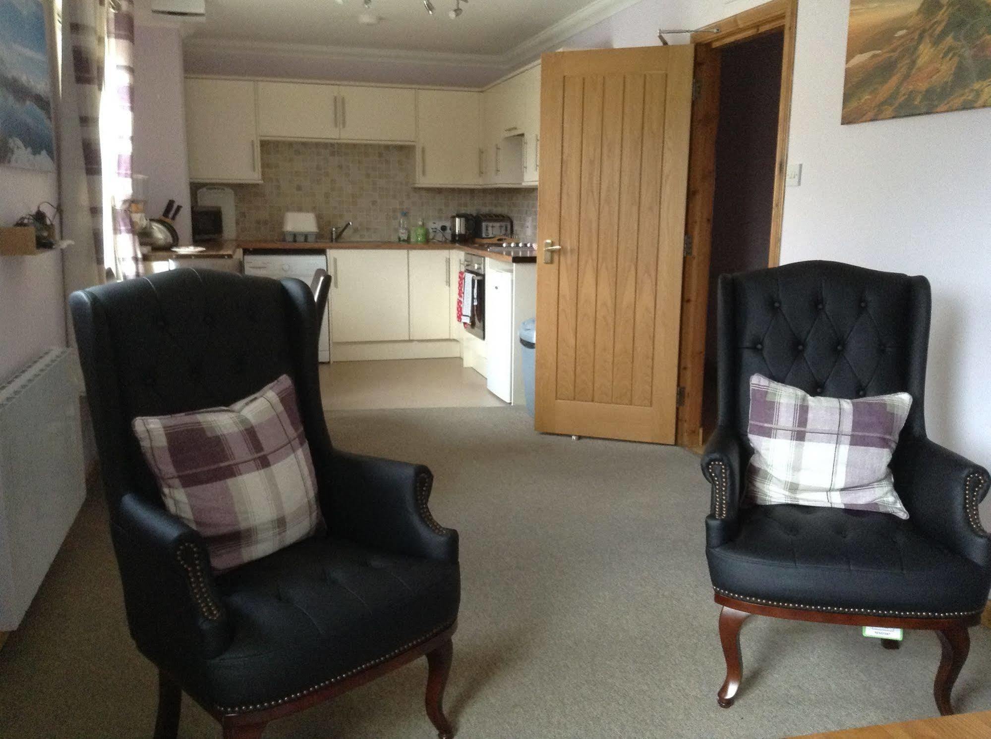 Glenlochy Nevis Bridge Apartments Fort William Eksteriør bilde